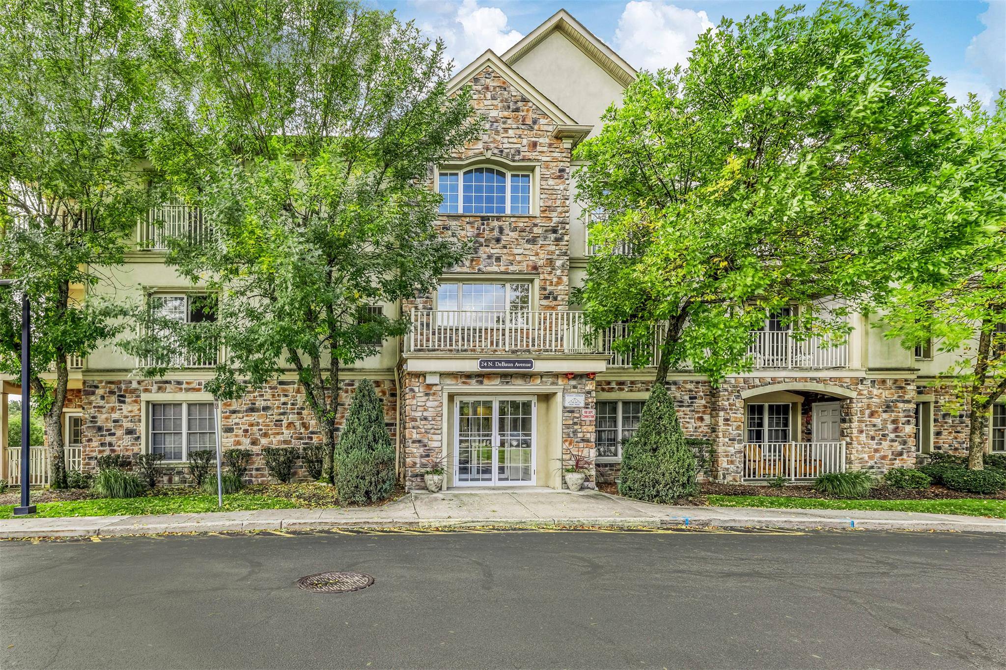 Suffern, NY 10901,24 N De Baun AVE #304