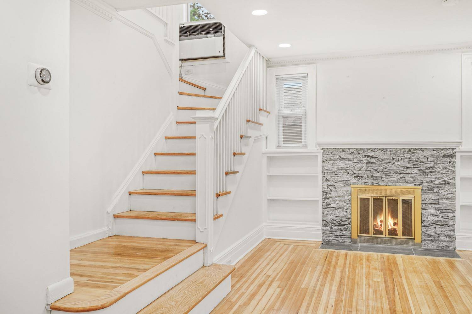 Hewlett, NY 11557,37 Keystone PL