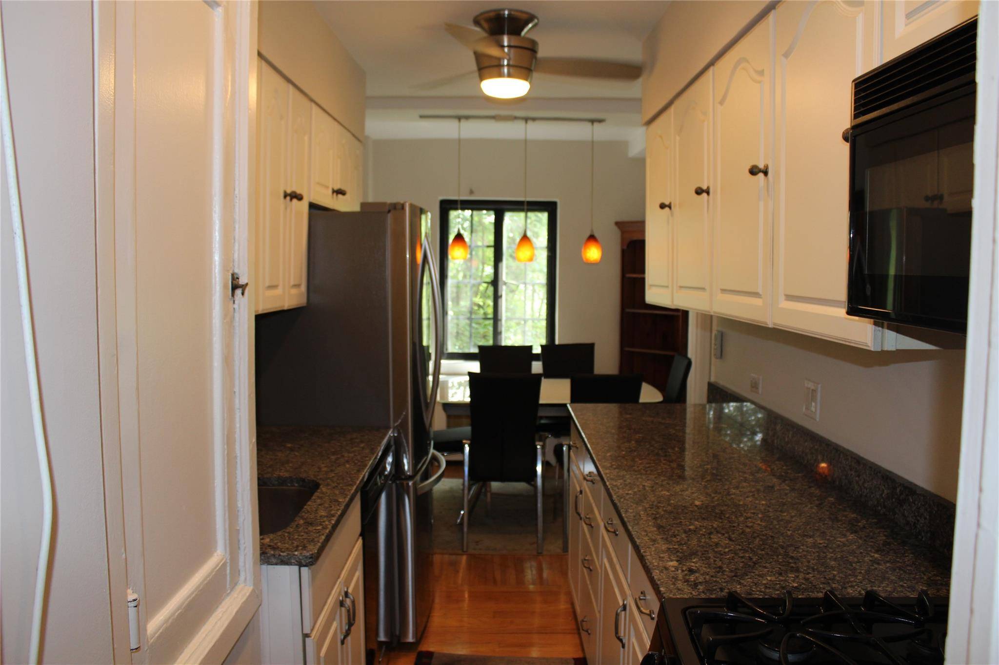 Rye, NY 10580,66 Milton RD #D32