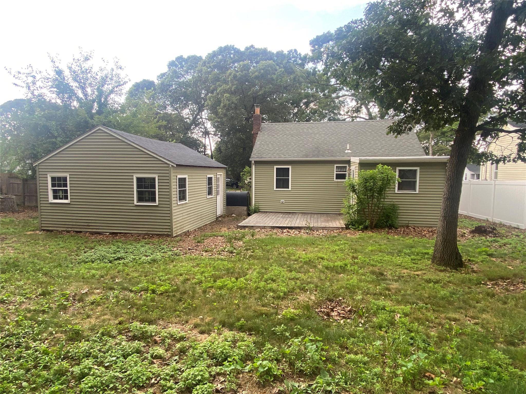 Selden, NY 11784,34 Ormond AVE