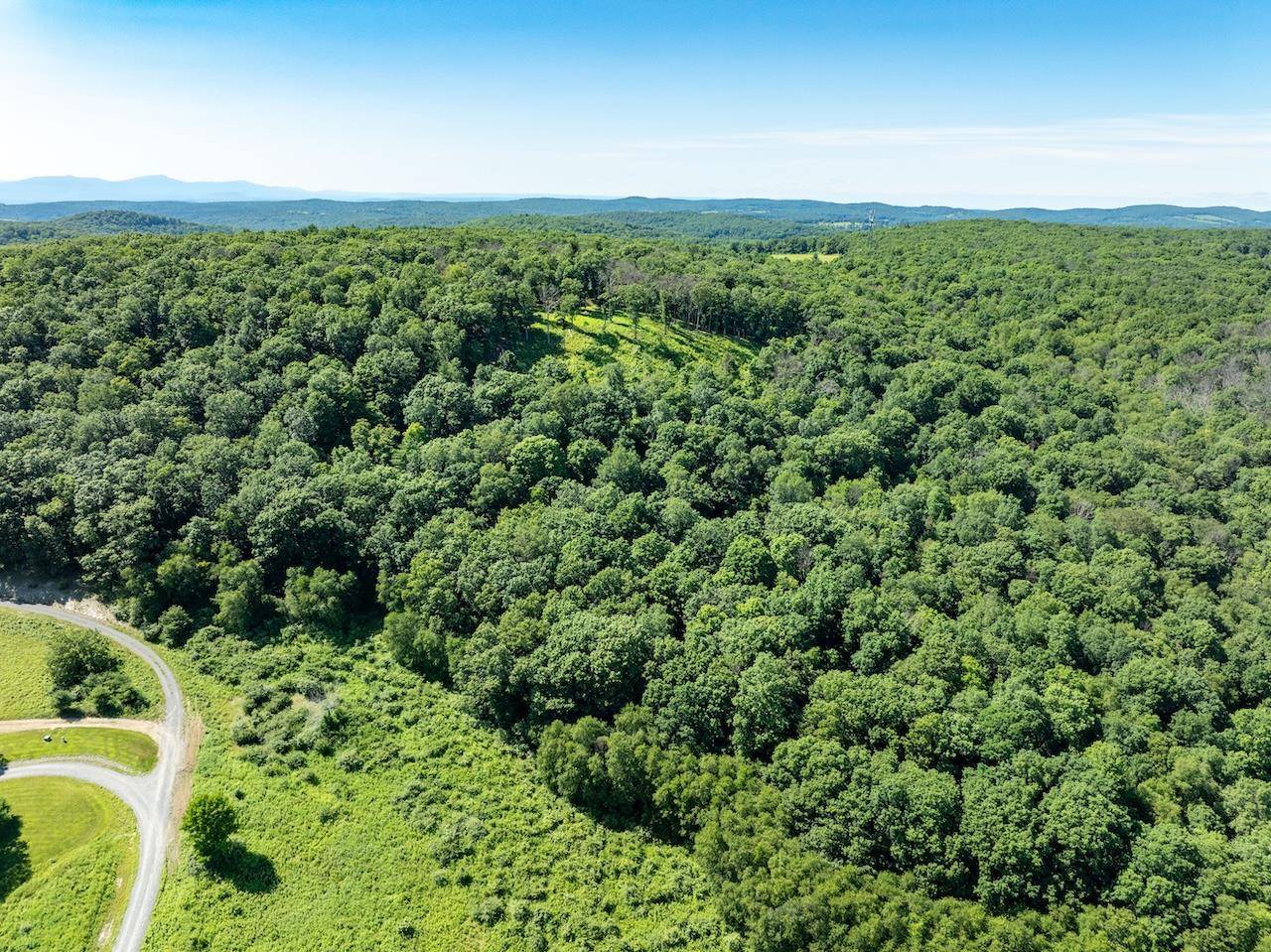 Copake, NY 12516,High Meadow RD