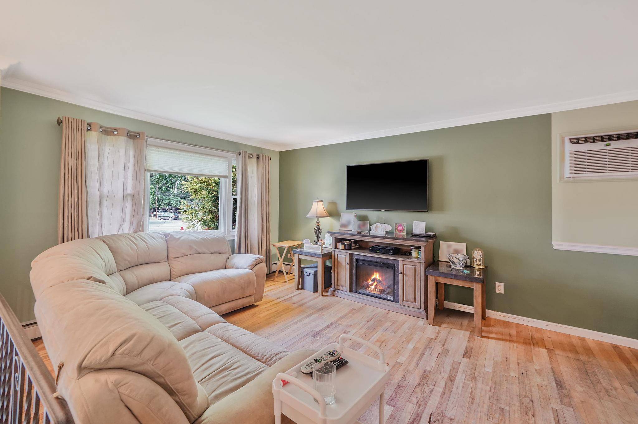 Nesconset, NY 11767,4 Margaret DR