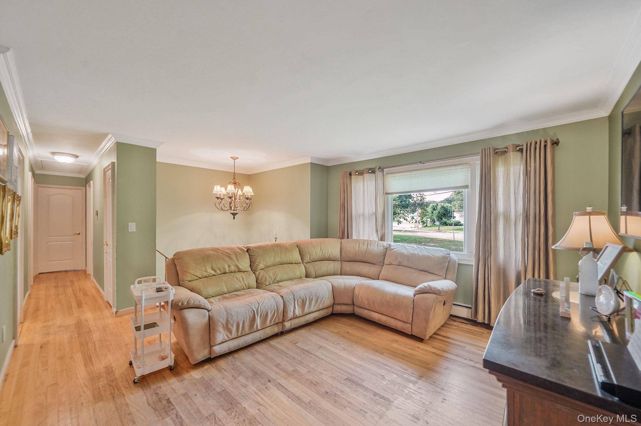 Nesconset, NY 11767,4 Margaret DR