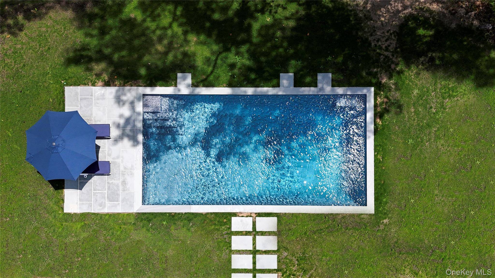 Hampton Bays, NY 11946,29 Gateway CT