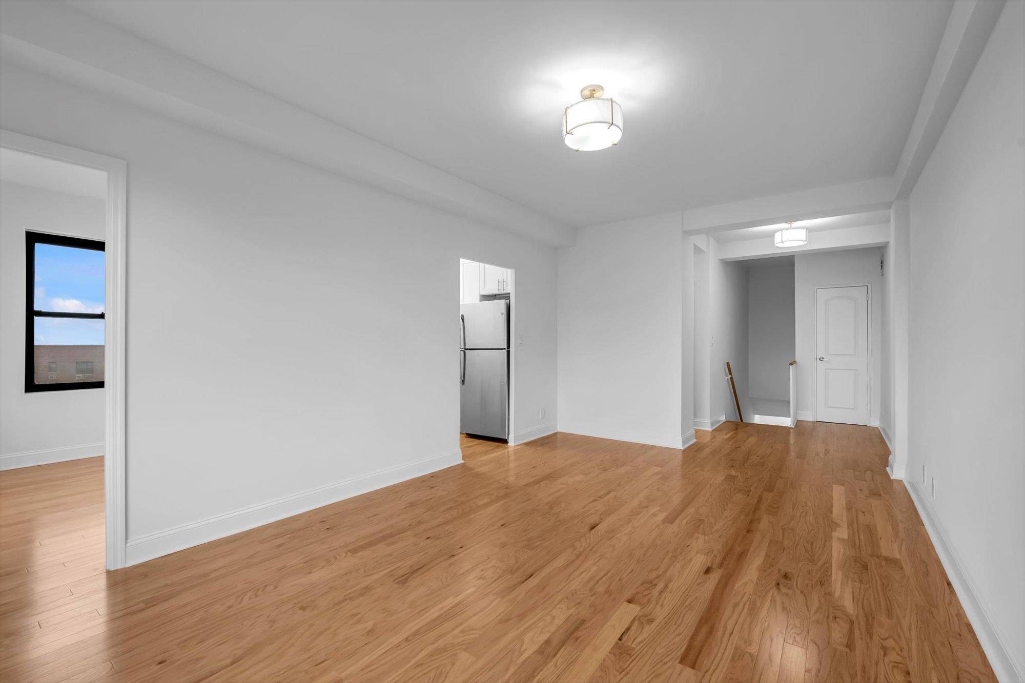 Rego Park, NY 11374,9972 66th RD #5B
