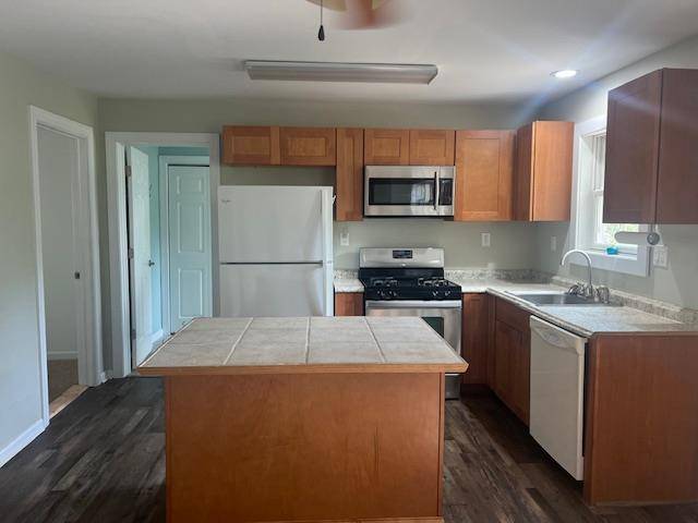 Goshen, NY 10924,262 Reservoir RD ##2