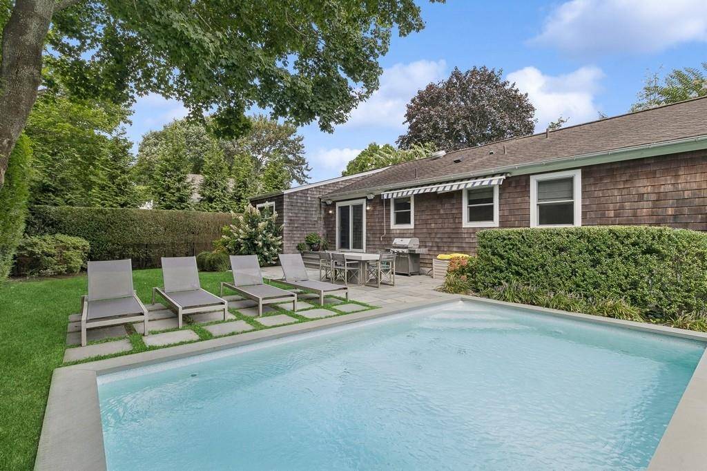 East Hampton, NY 11937,20 Stratton SQ