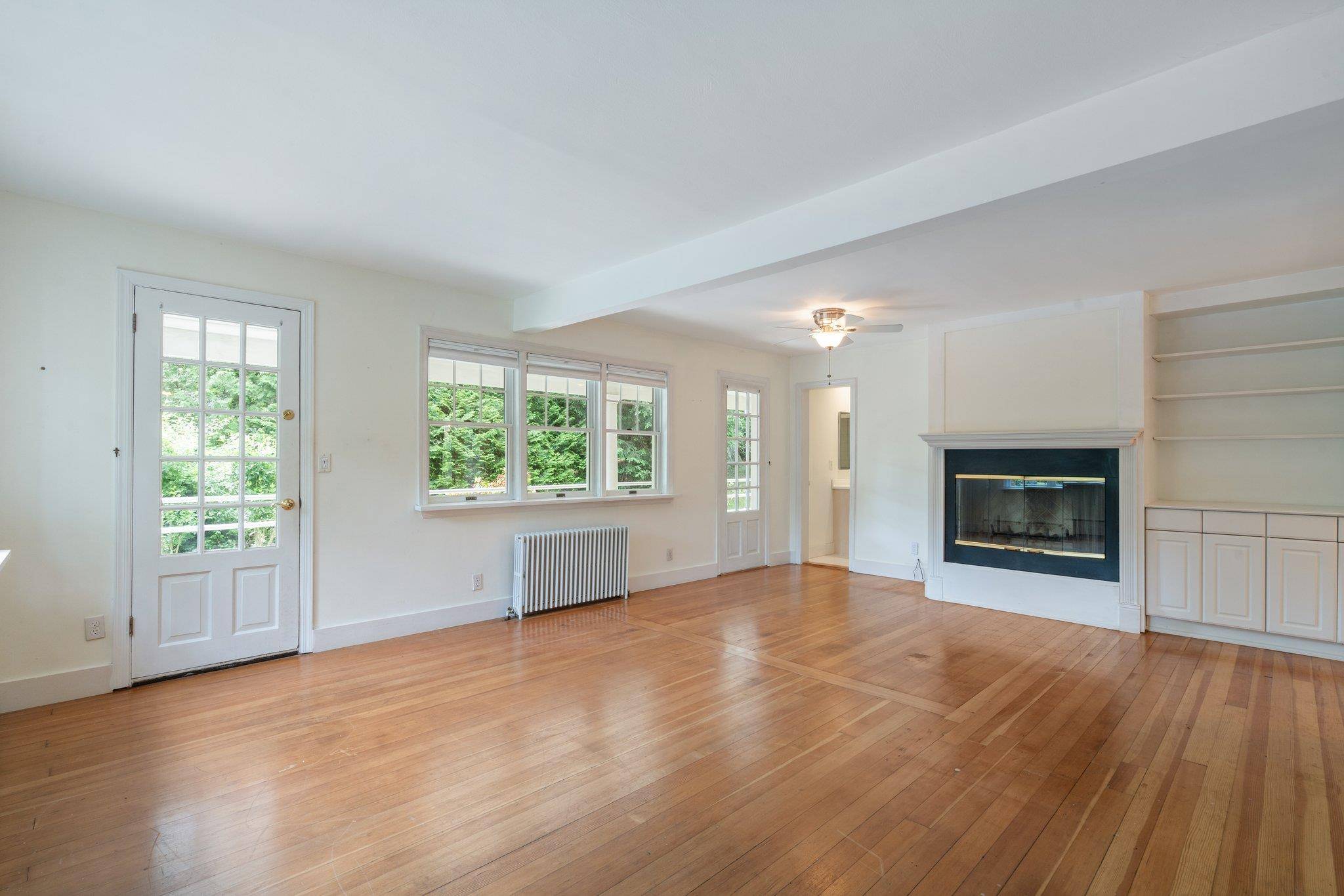 Wading River, NY 11792,1459 N Country RD