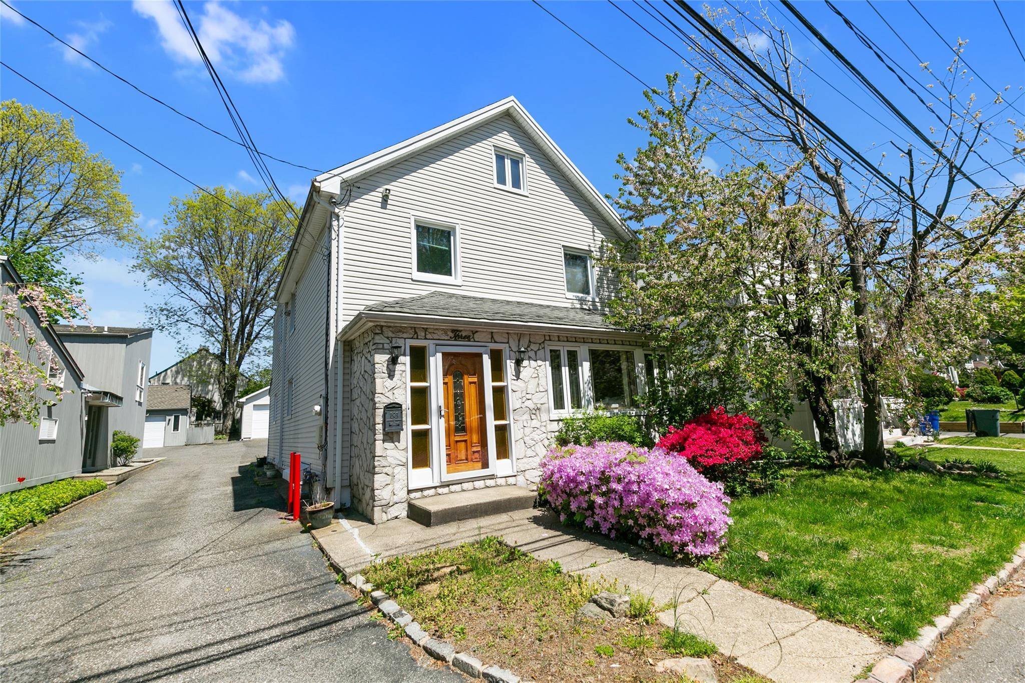Great Neck, NY 11024,3 Franklin RD