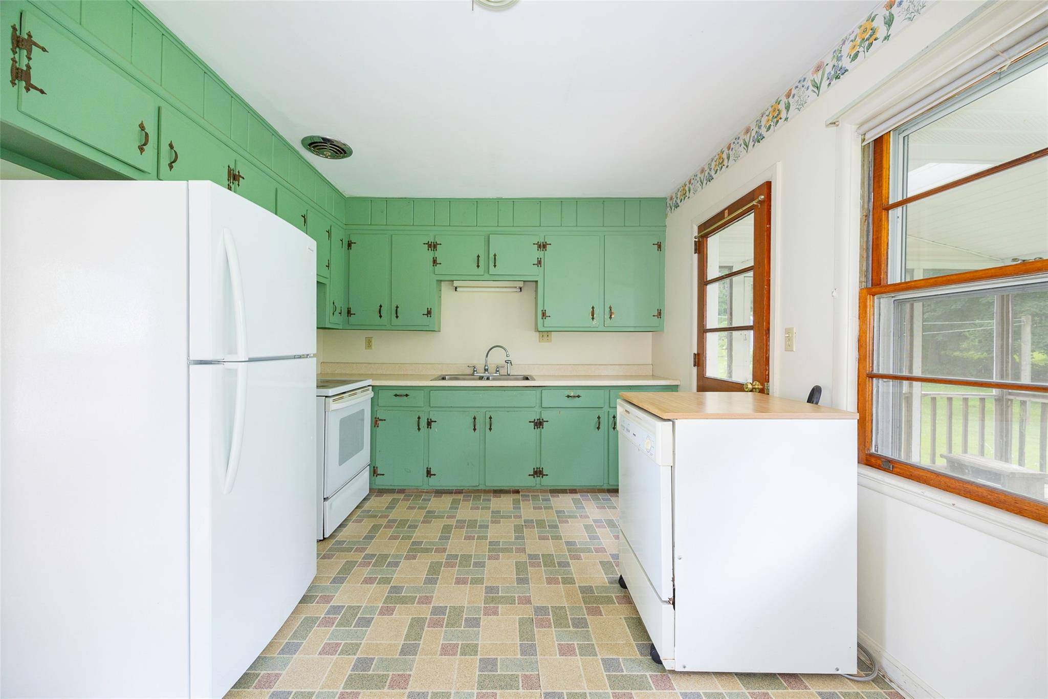 Hurley, NY 12443,511 Walnut ST