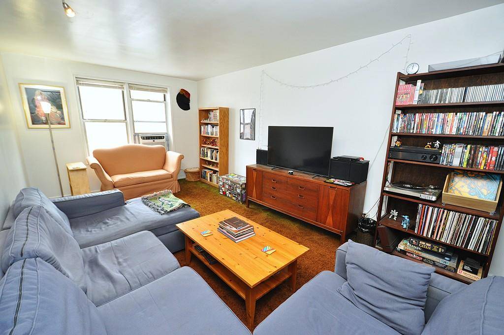 Yonkers, NY 10705,29 Abeel ST #4L