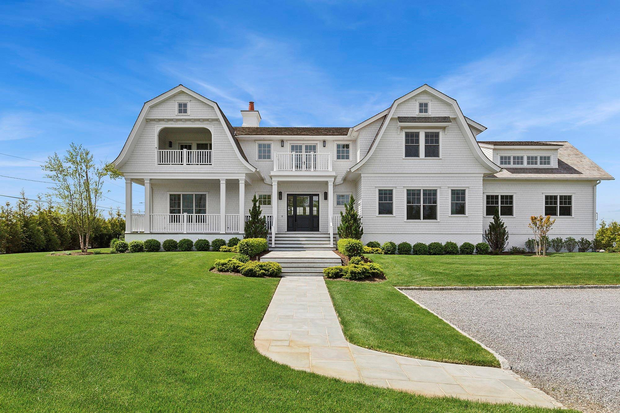 Westhampton Beach, NY 11978,1 Fiske AVE
