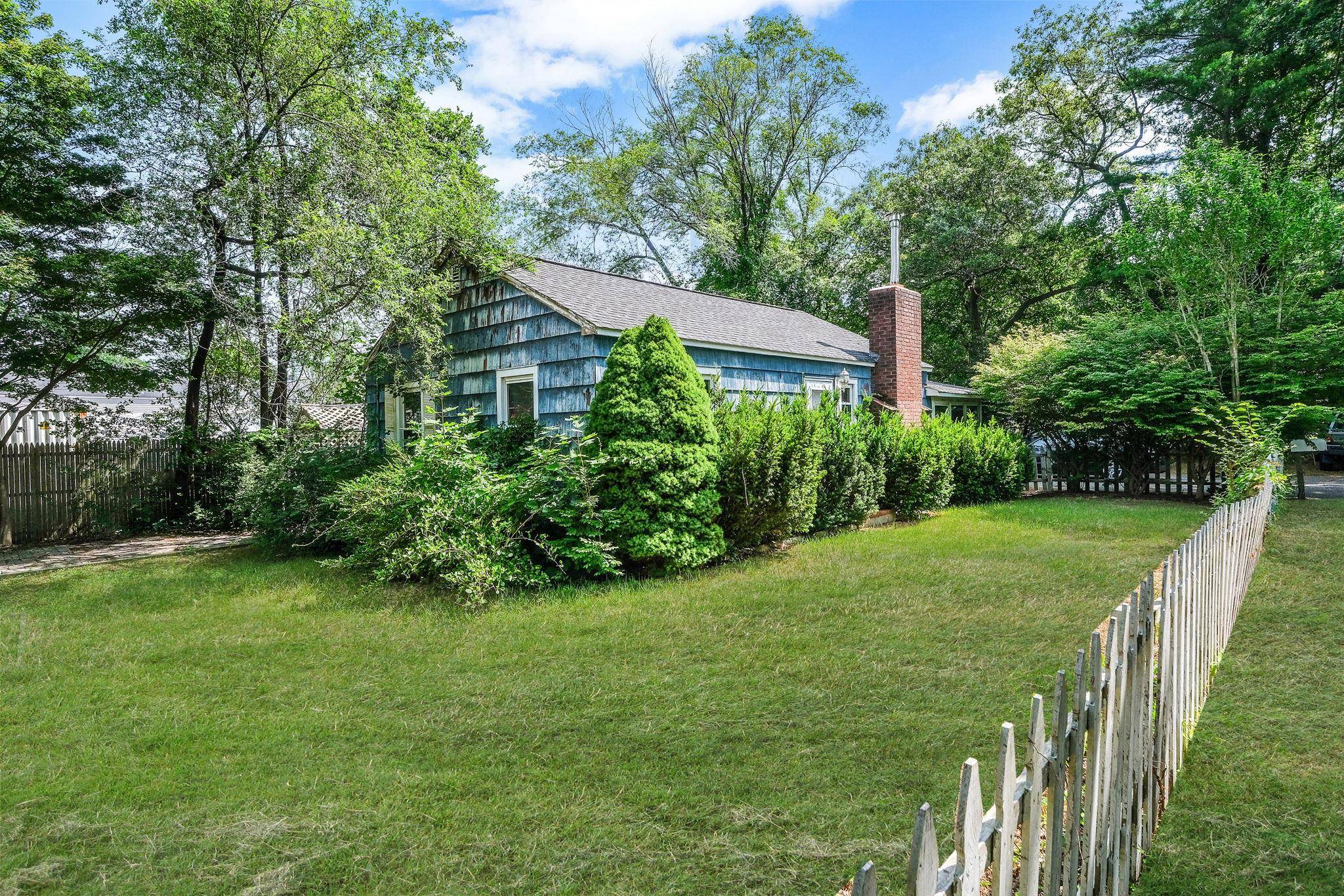 Medford, NY 11763,9 Private RD