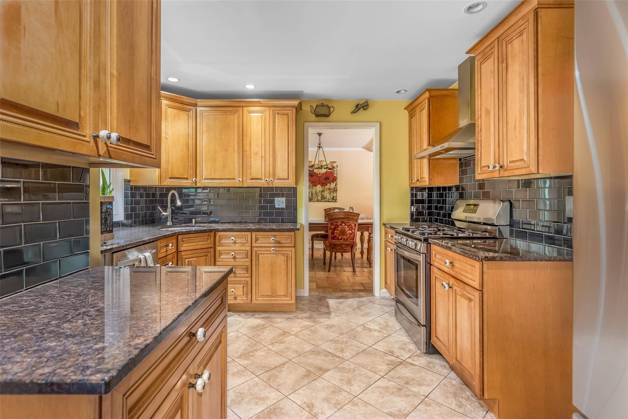 Woodstock, NY 12491,24 Normandy CT