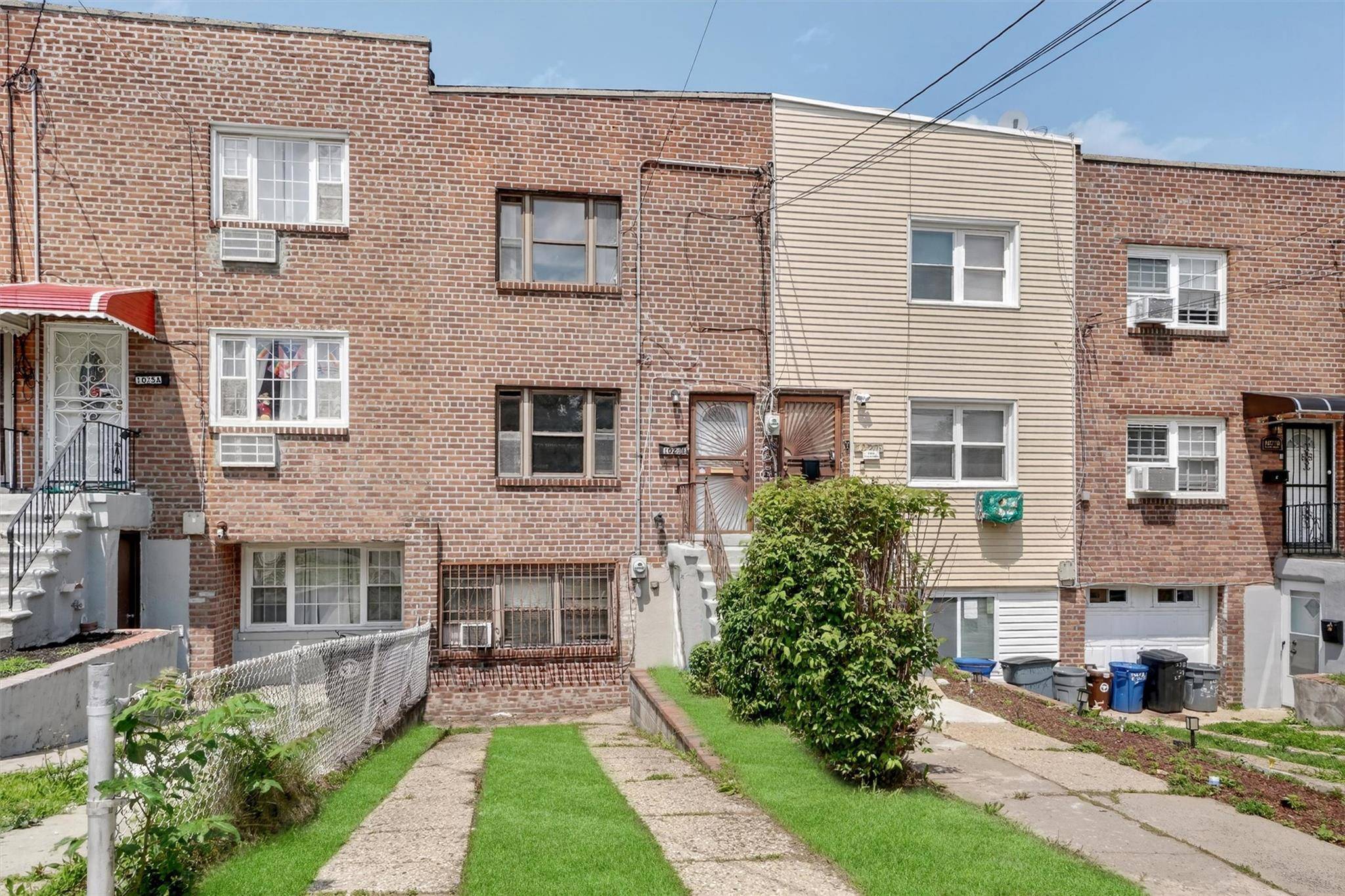 Bronx, NY 10466,1025 E 229th ST #B