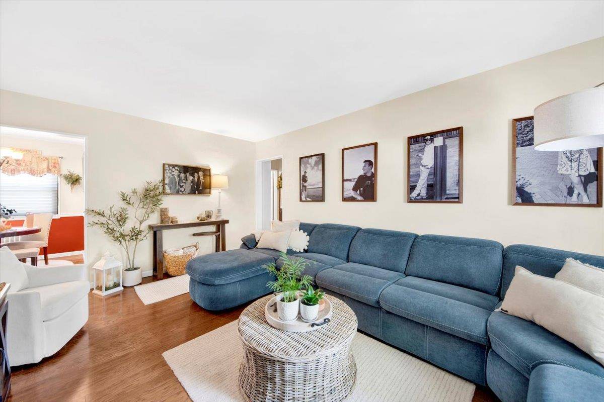 Whitestone, NY 11357,15757 17th AVE #6125