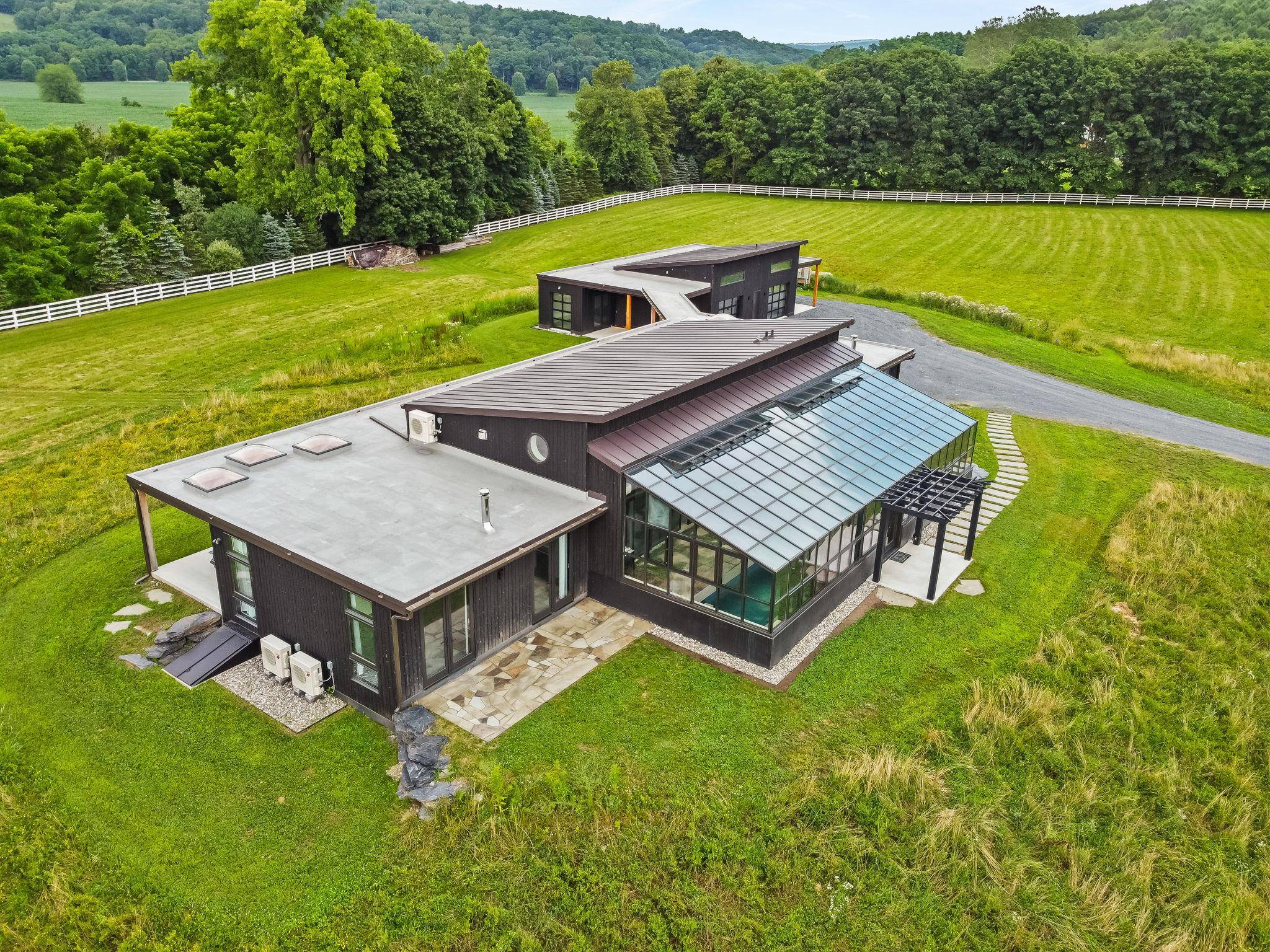 Pine Plains, NY 12567,476 Carpenter Hill RD