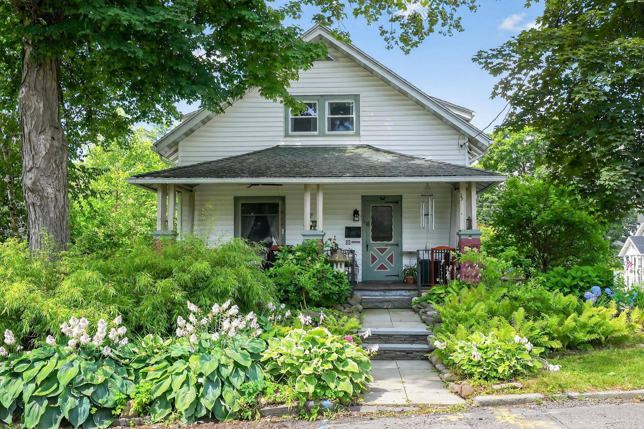 Kingston, NY 12401,29 Voorhees AVE