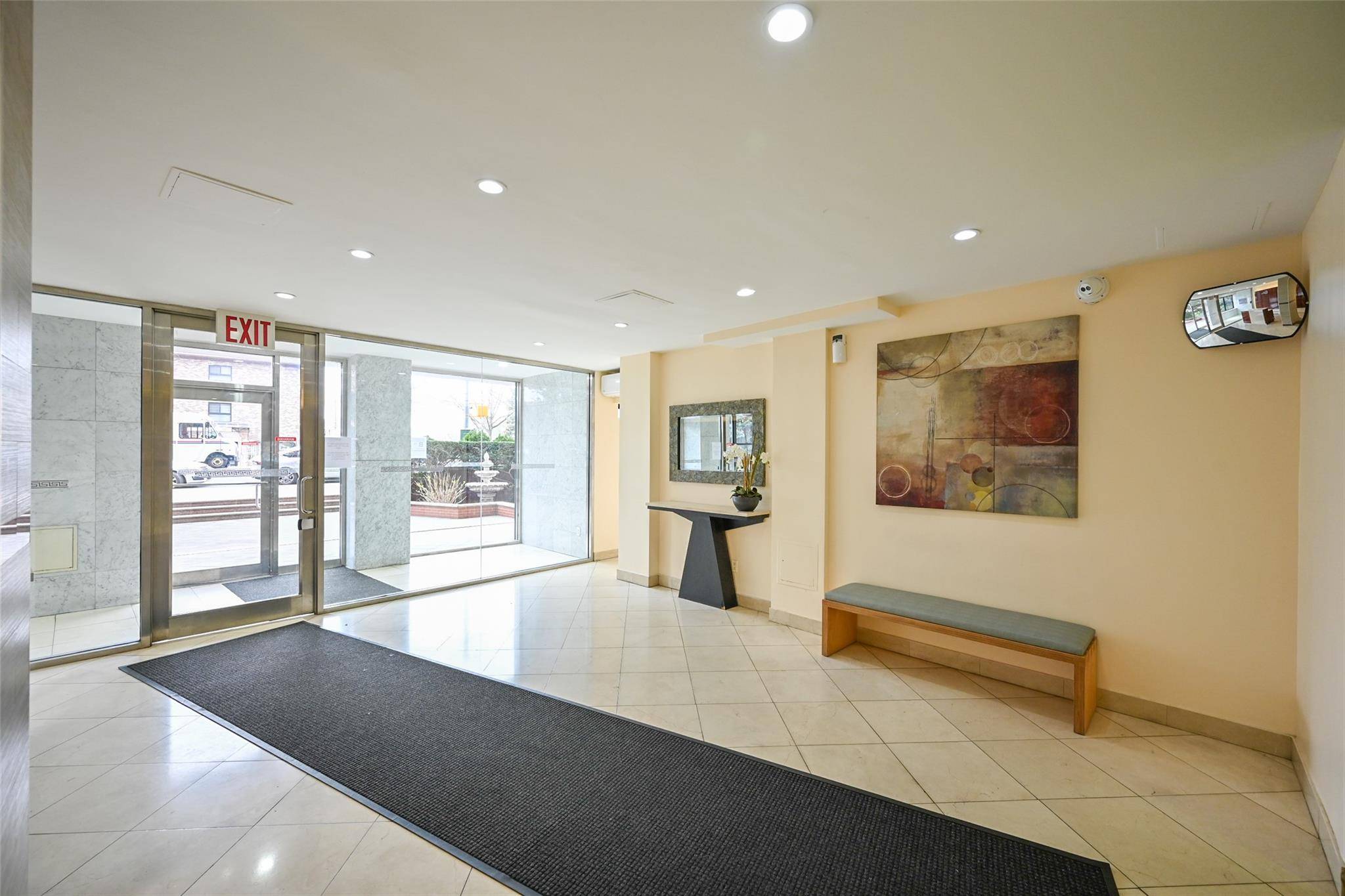Rego Park, NY 11374,99-60 63rd RD #1B