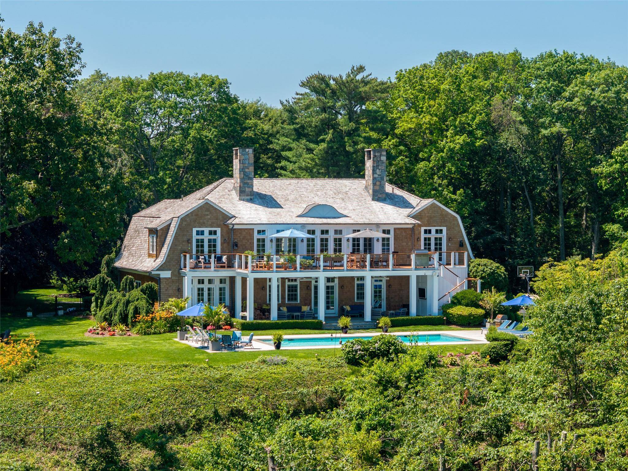 Laurel Hollow, NY 11771,12 North RD