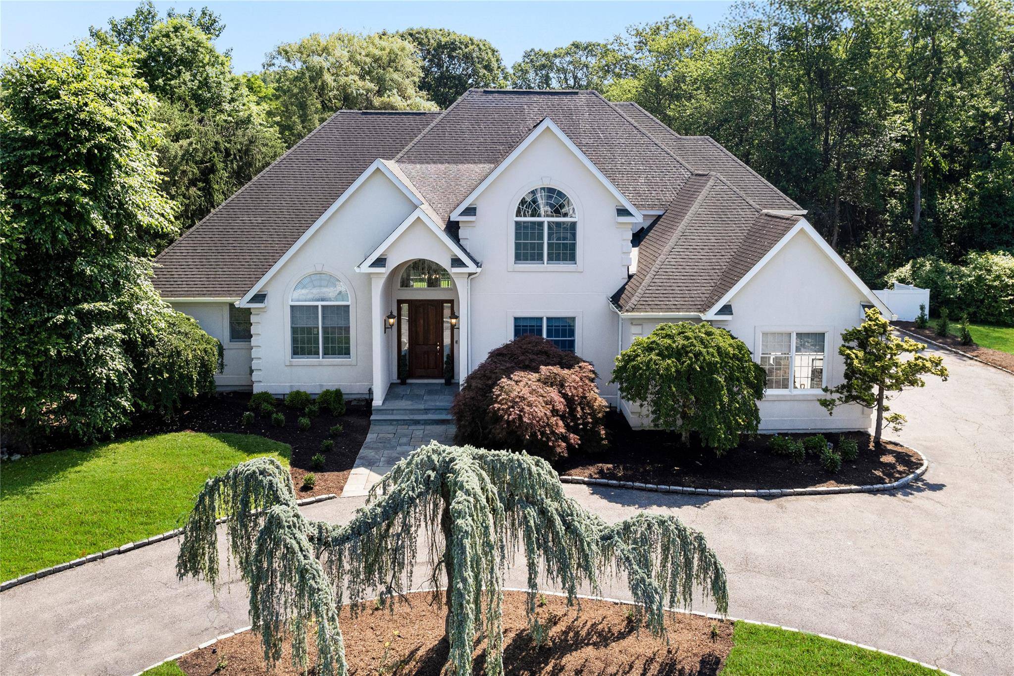 Purchase, NY 10577,9 Ophir DR