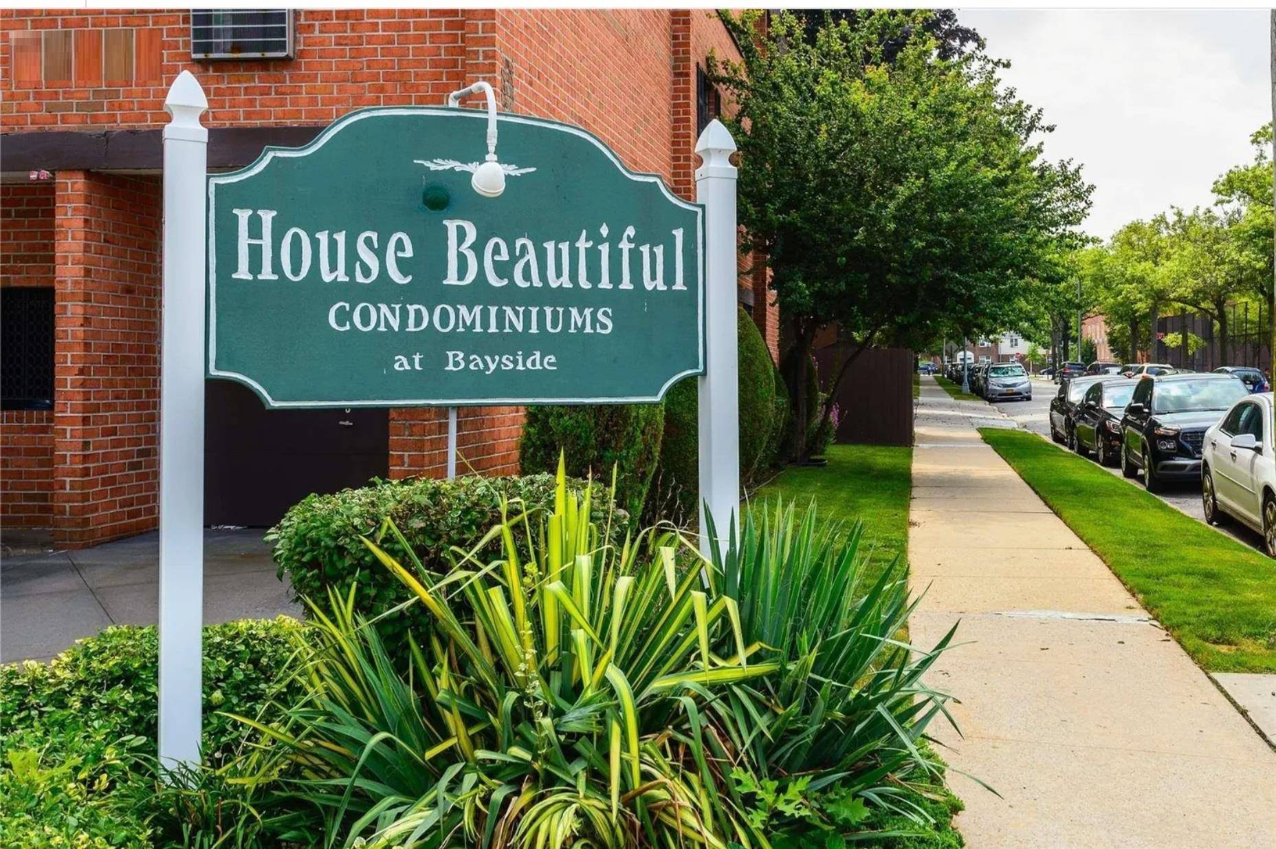 Oakland Gardens, NY 11364,220-84 64 AVE #A