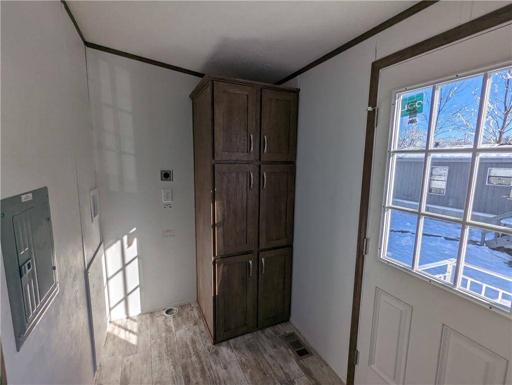 Burlingham, NY 12722,29 SHORE LN