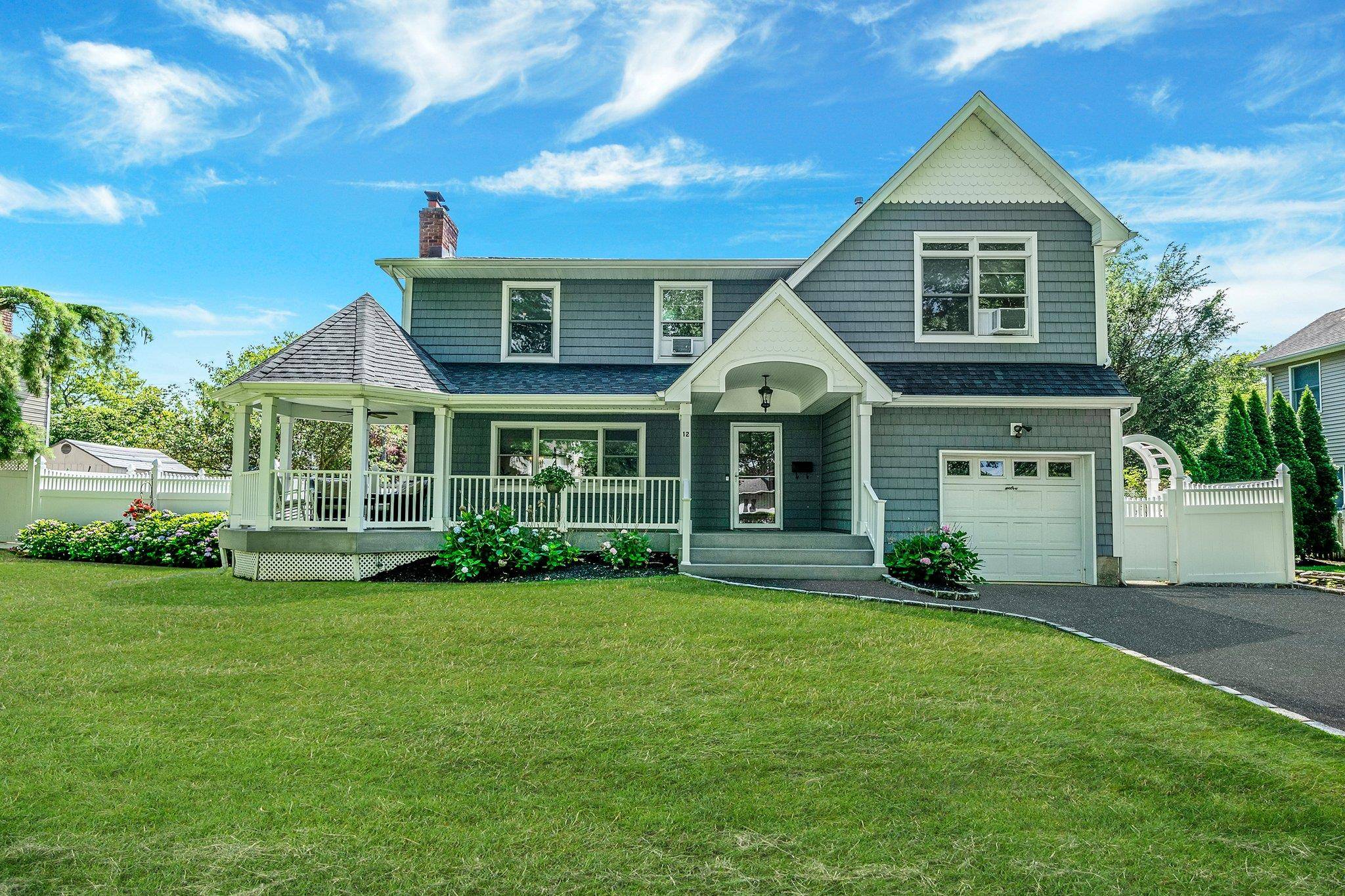 Melville, NY 11747,12 Sycamore ST