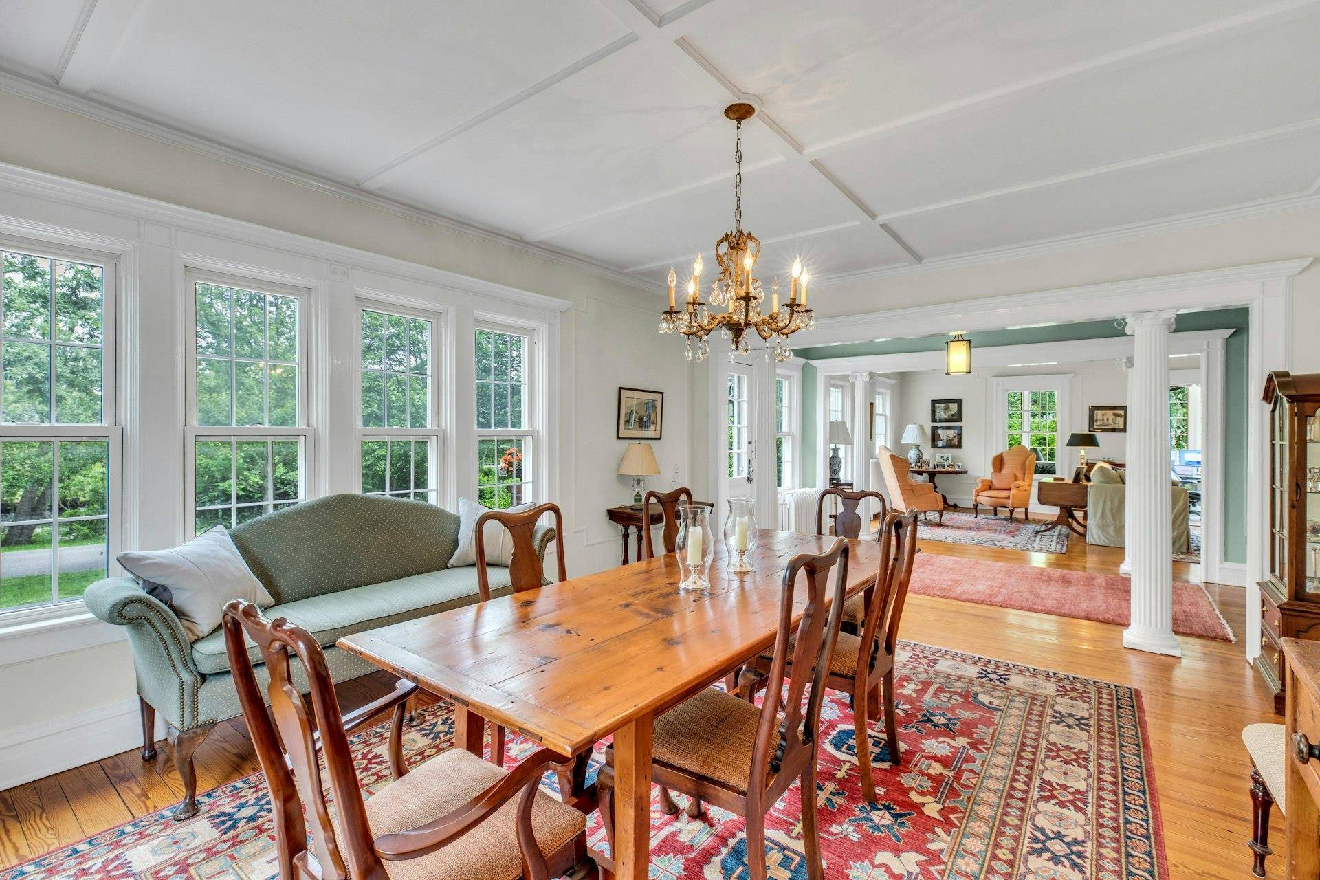 Brightwaters, NY 11718,285 Lakeview AVE