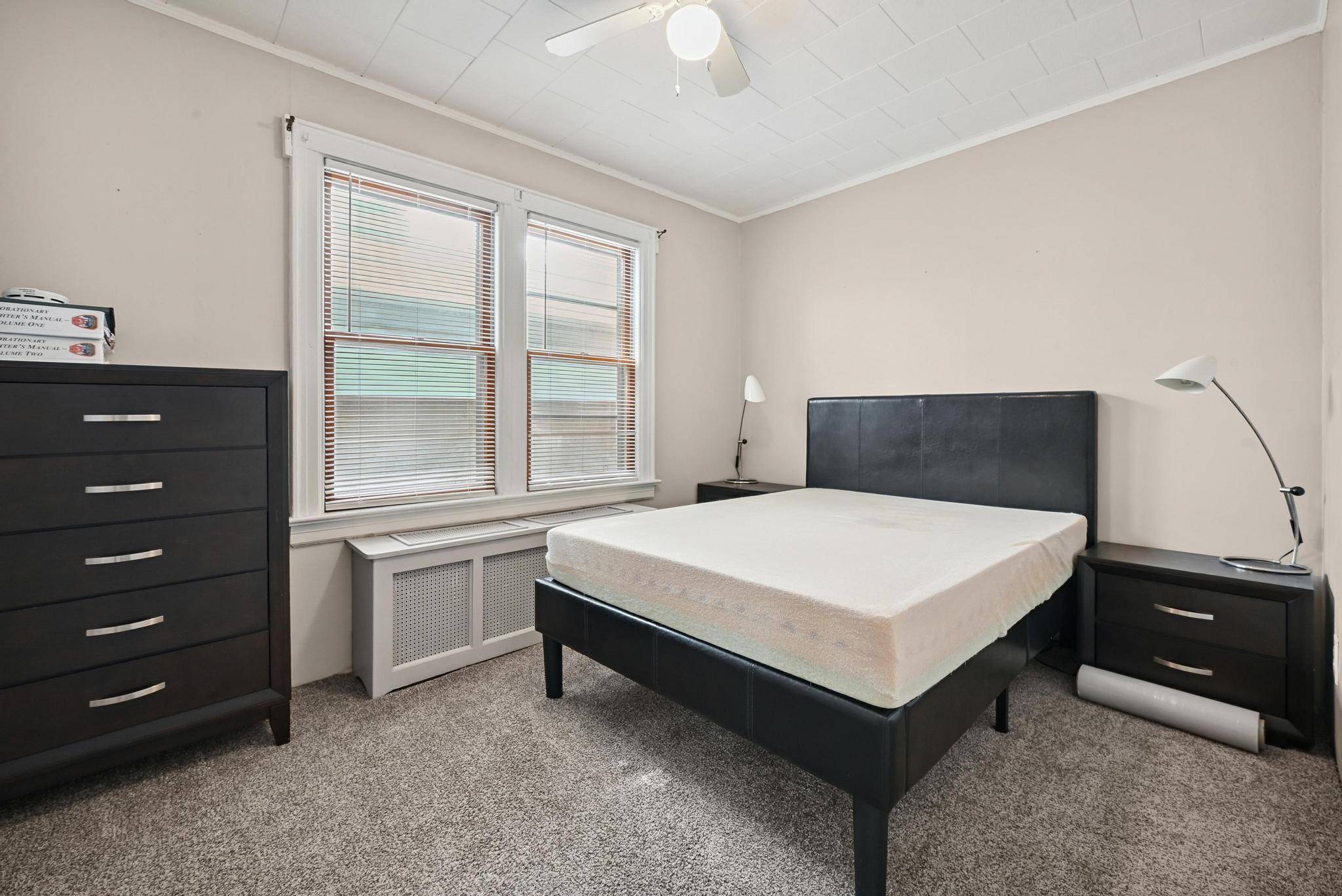Broad Channel, NY 11693,41 W 15th RD