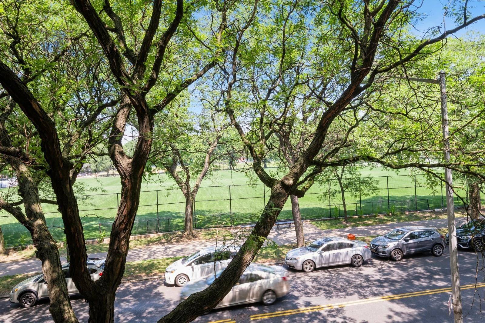 Brooklyn, NY 11218,1110 Caton AVE #5C