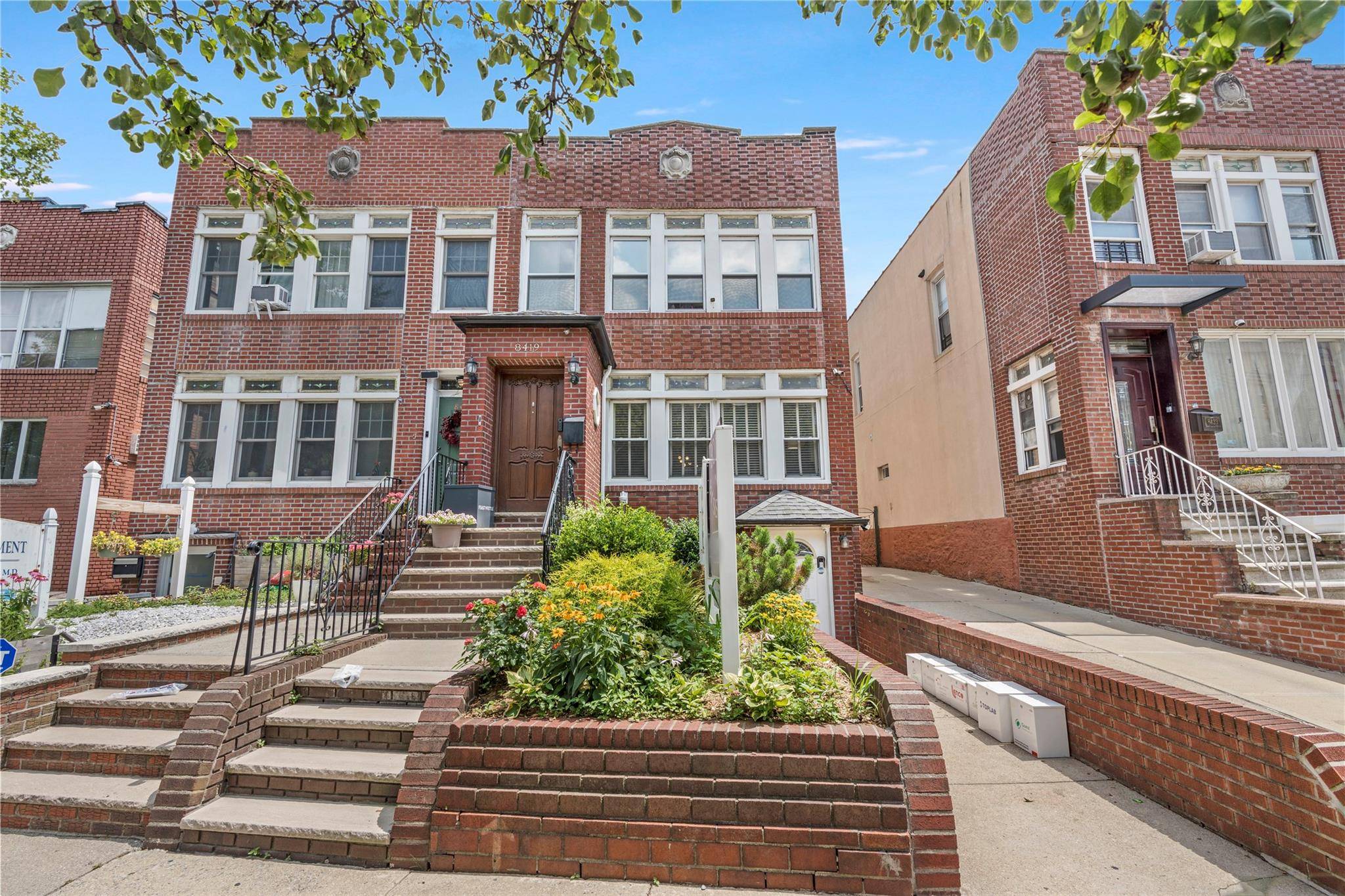 Brooklyn, NY 11209,8419 Fort Hamilton Pkwy