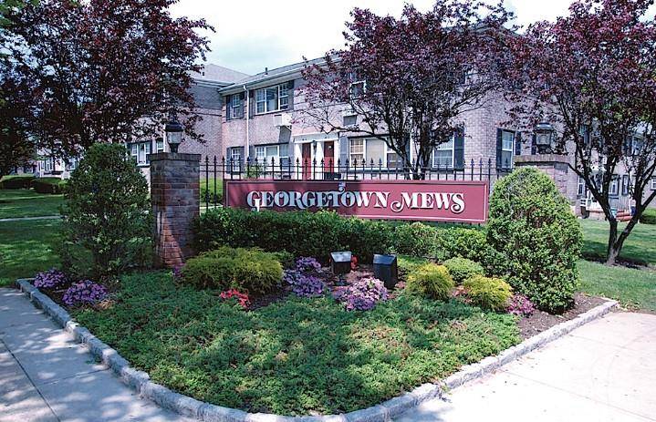 Kew Gardens, NY 11367,150-62 Melbourne AVE #261B