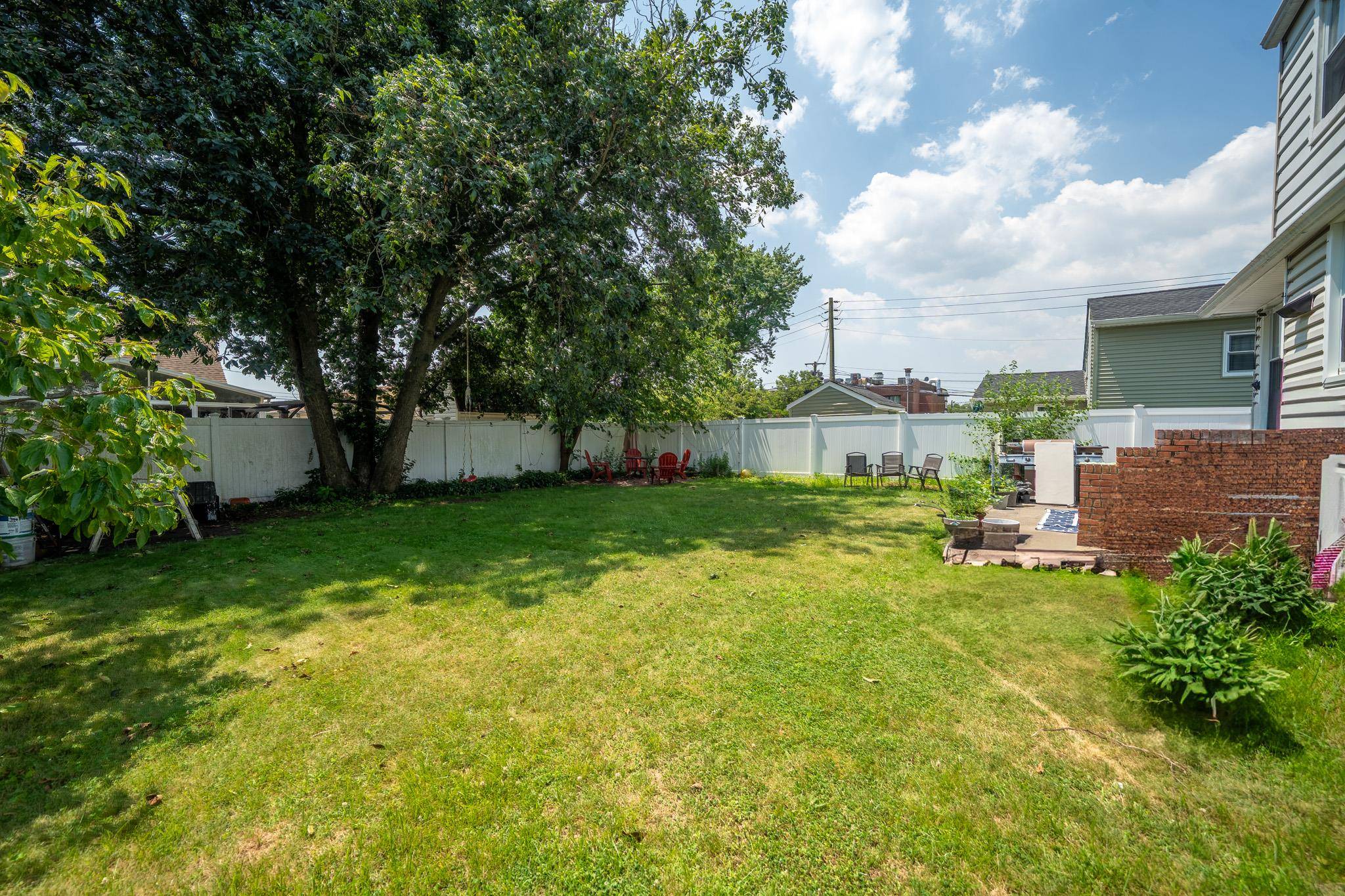 Farmingdale, NY 11735,190 Fallwood Pkwy