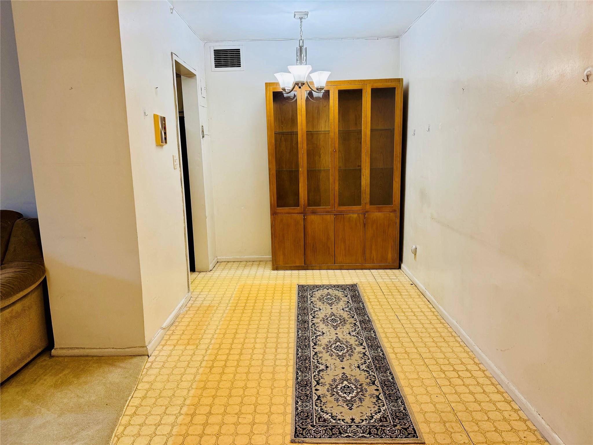 Flushing, NY 11355,43-10 Kissena BLVD #15N