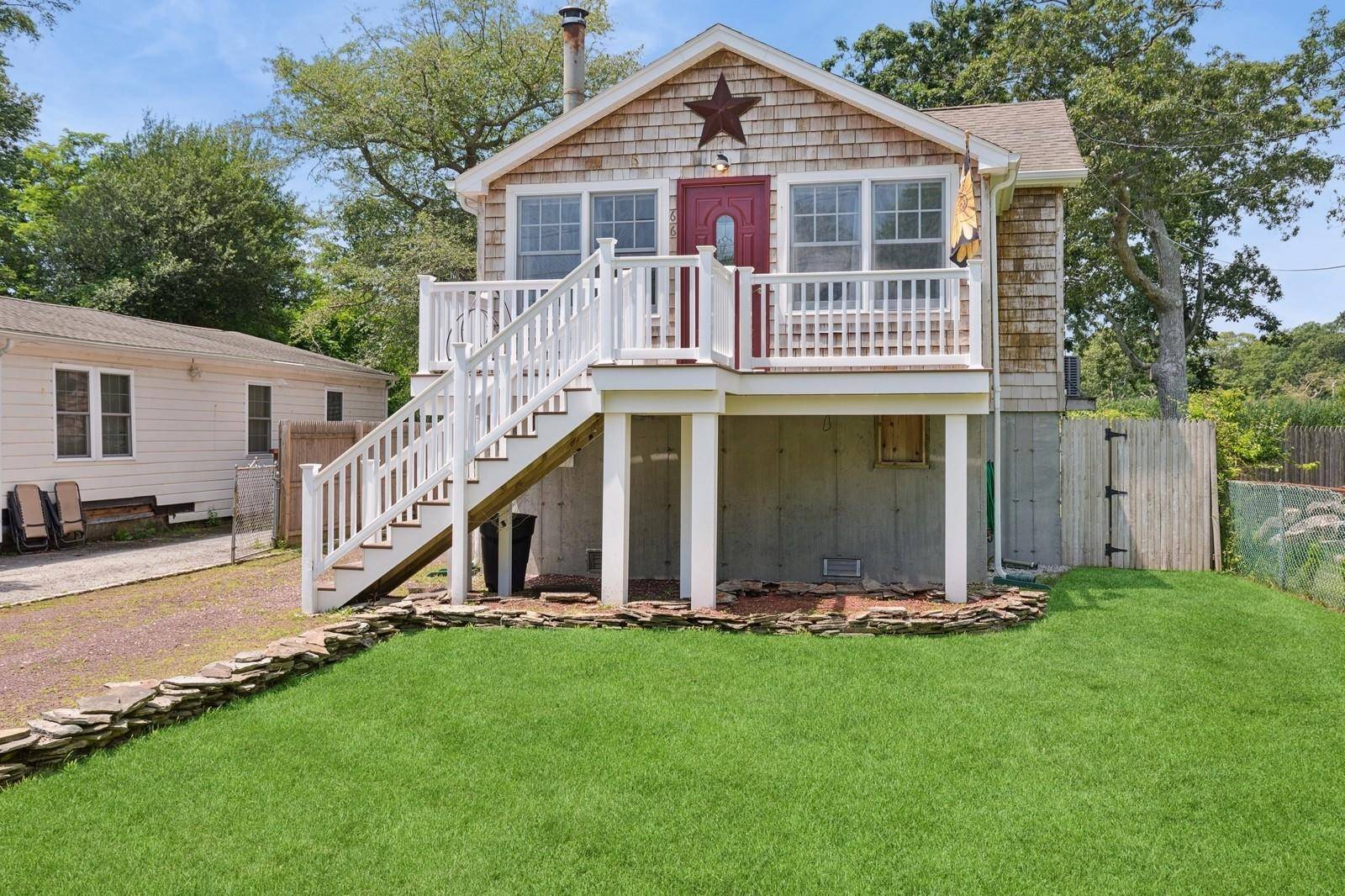Mastic Beach, NY 11951,66 Lynbrook DR