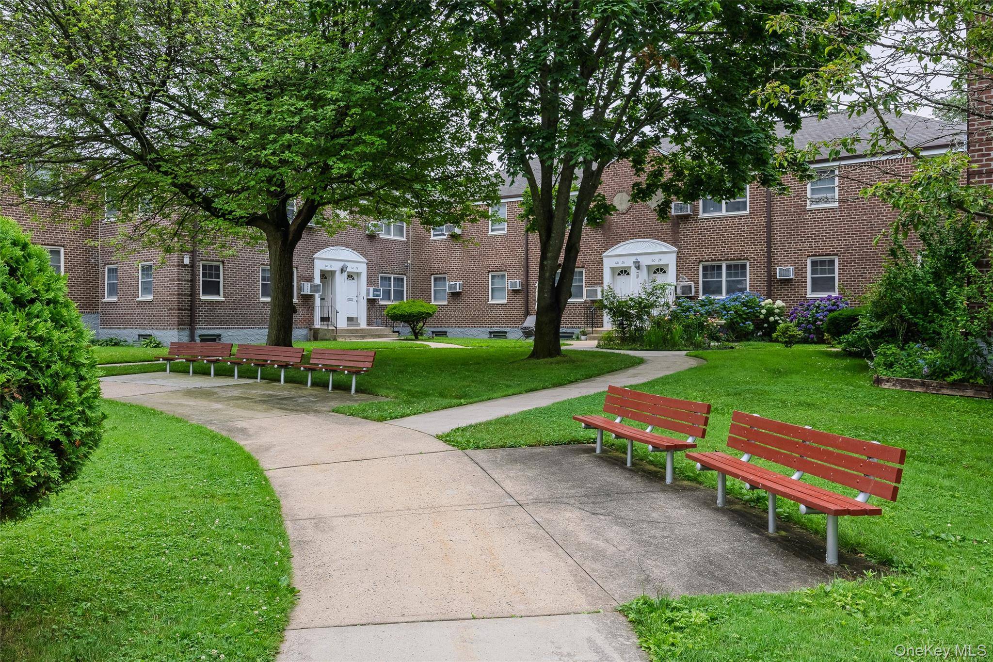 Little Neck, NY 11362,6030 251st ST #Upper