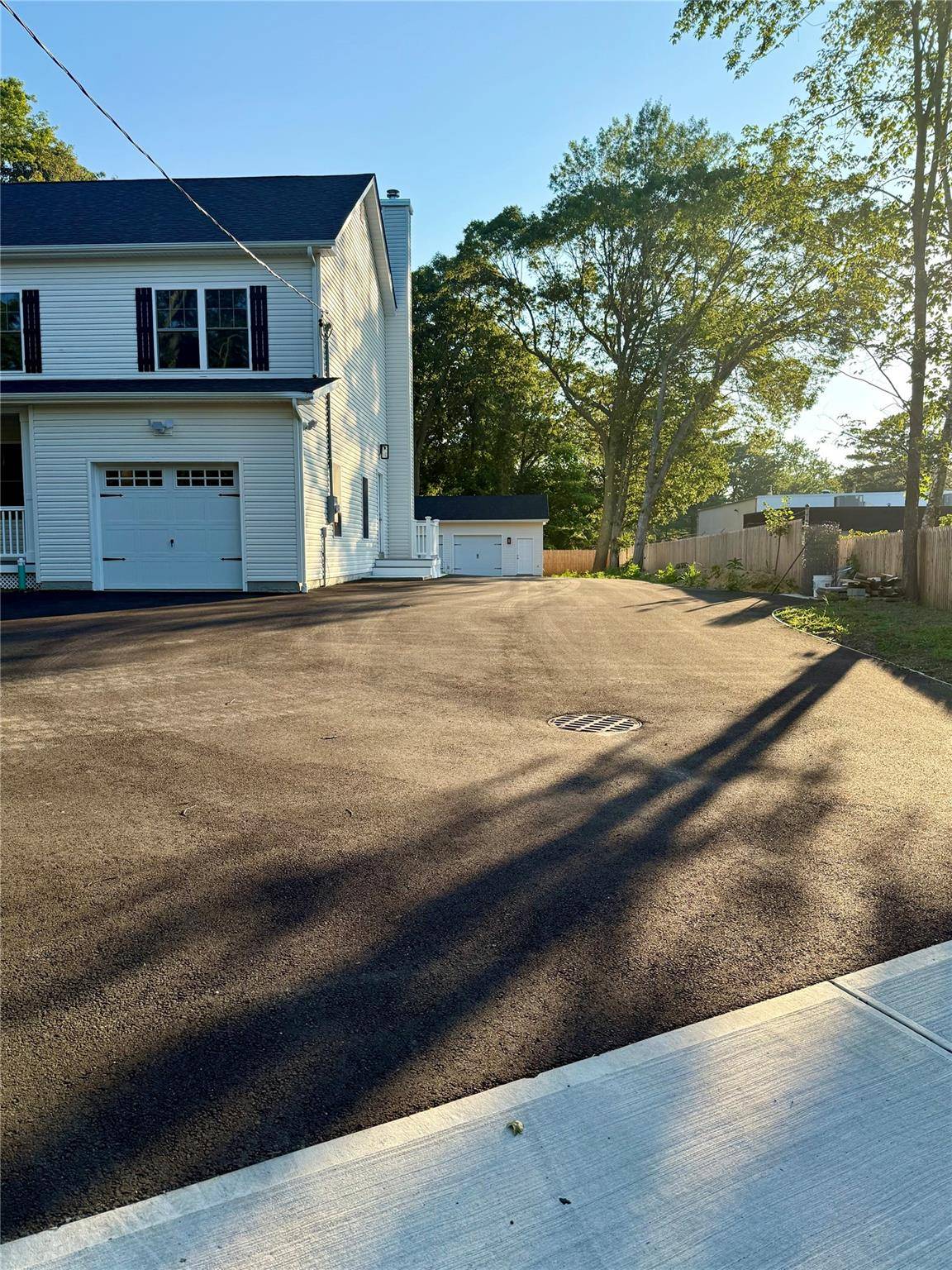 Centereach, NY 11720,78 Horseblock RD