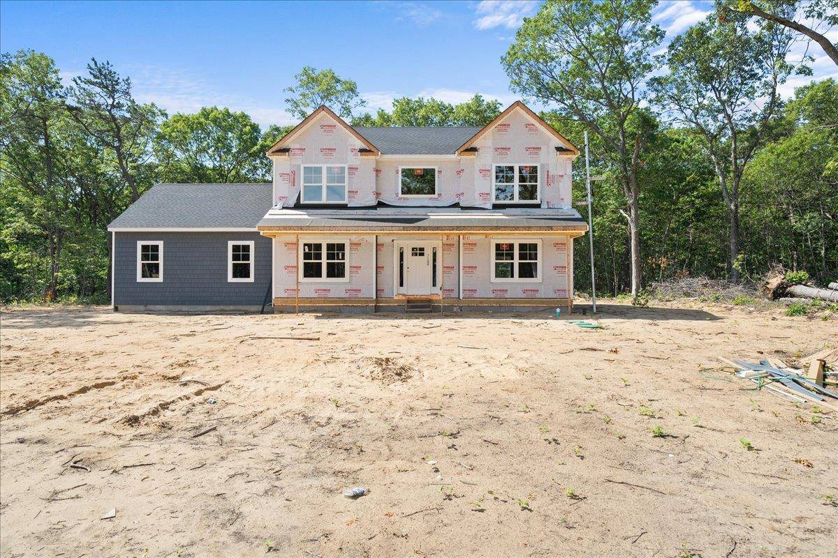 Centereach, NY 11720,10 Fourth AVE