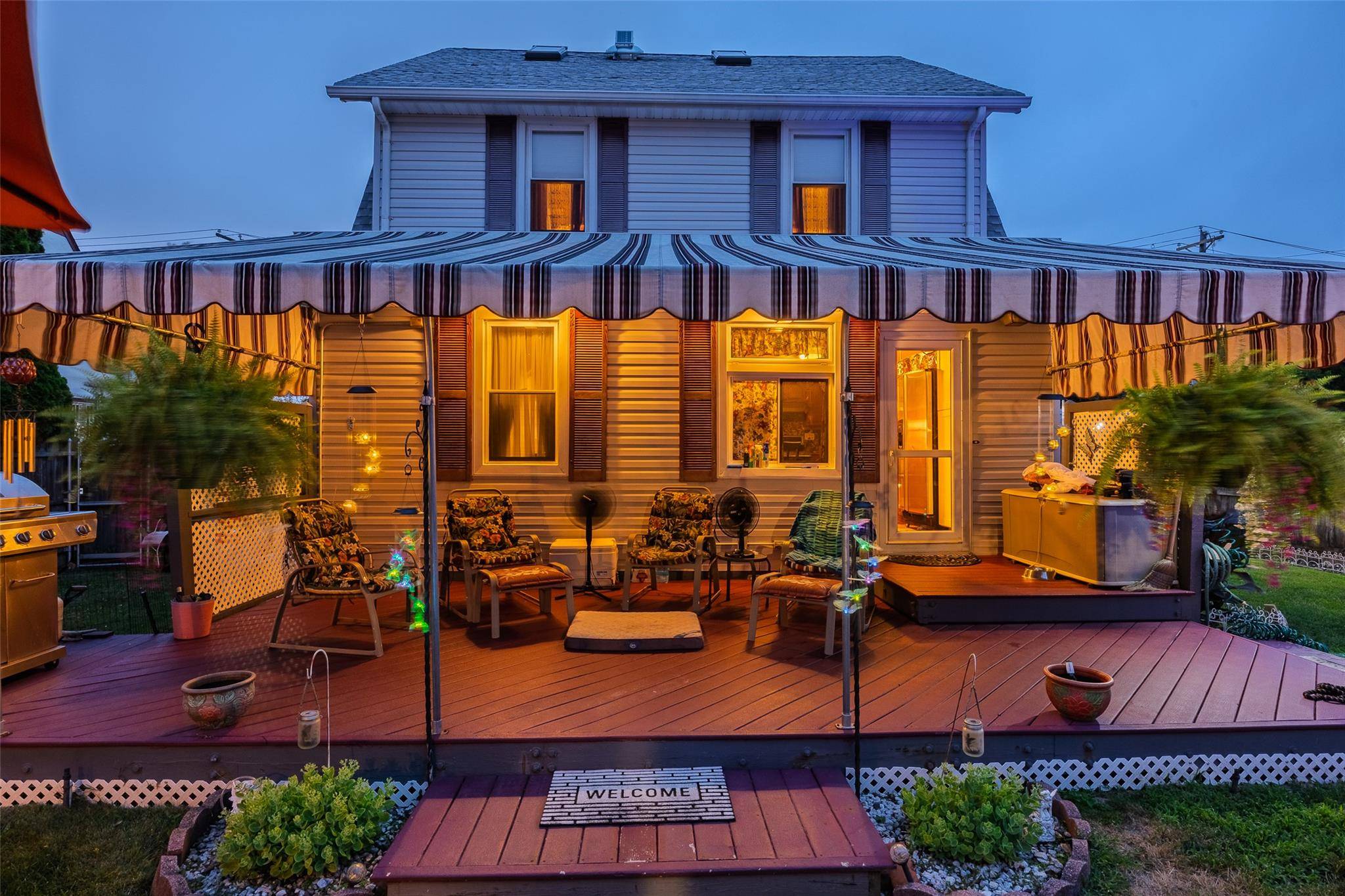 Hicksville, NY 11801,33 Roosevelt AVE