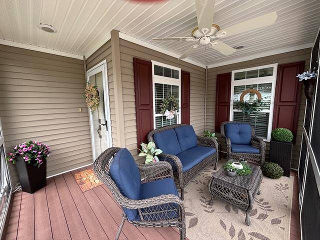 Riverhead, NY 11901,1661 Old Country RD #540