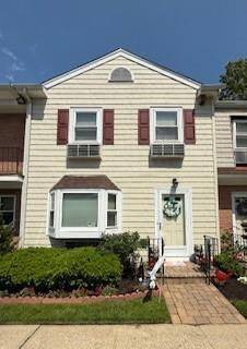 Rockville Centre, NY 11570,70 Maine AVE #5