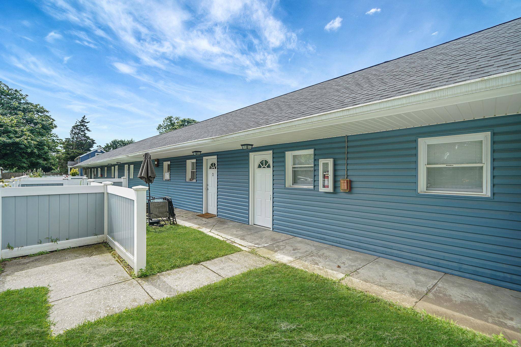 East Patchogue, NY 11772,16 Bellport St #2