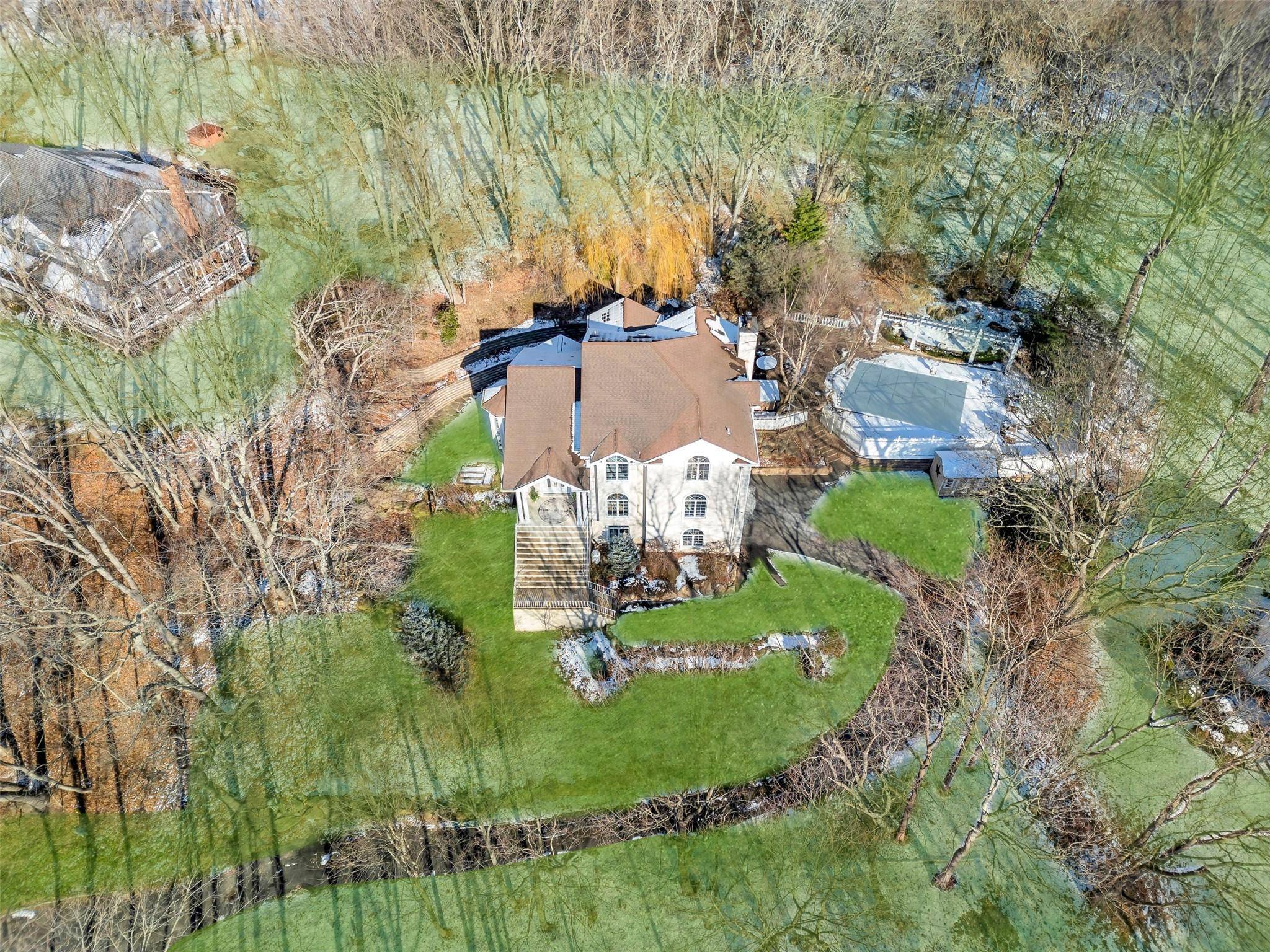 Mount Sinai, NY 11766,141 Shore Road