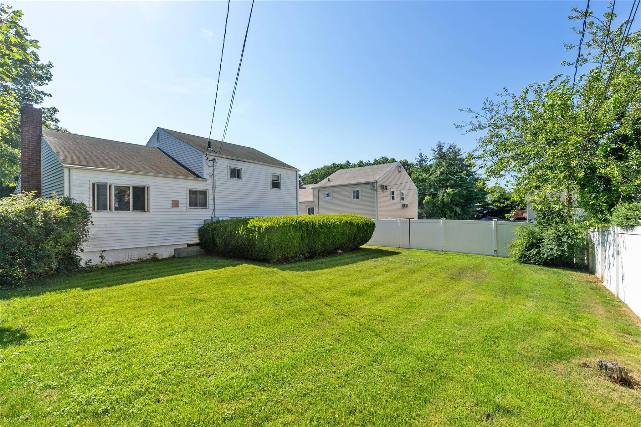 Plainview, NY 11803,2 Nautilus AVE