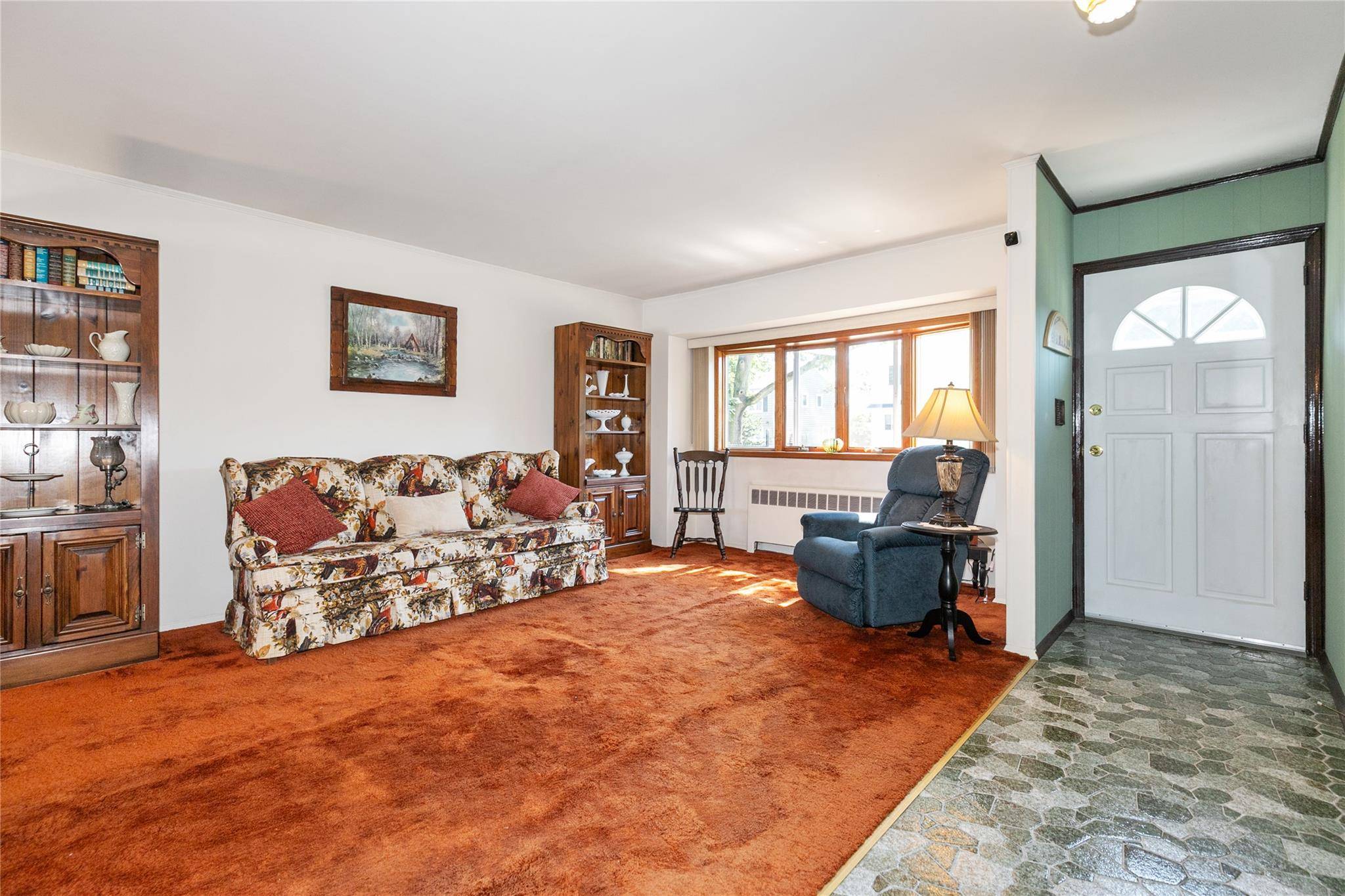 Plainview, NY 11803,2 Nautilus AVE
