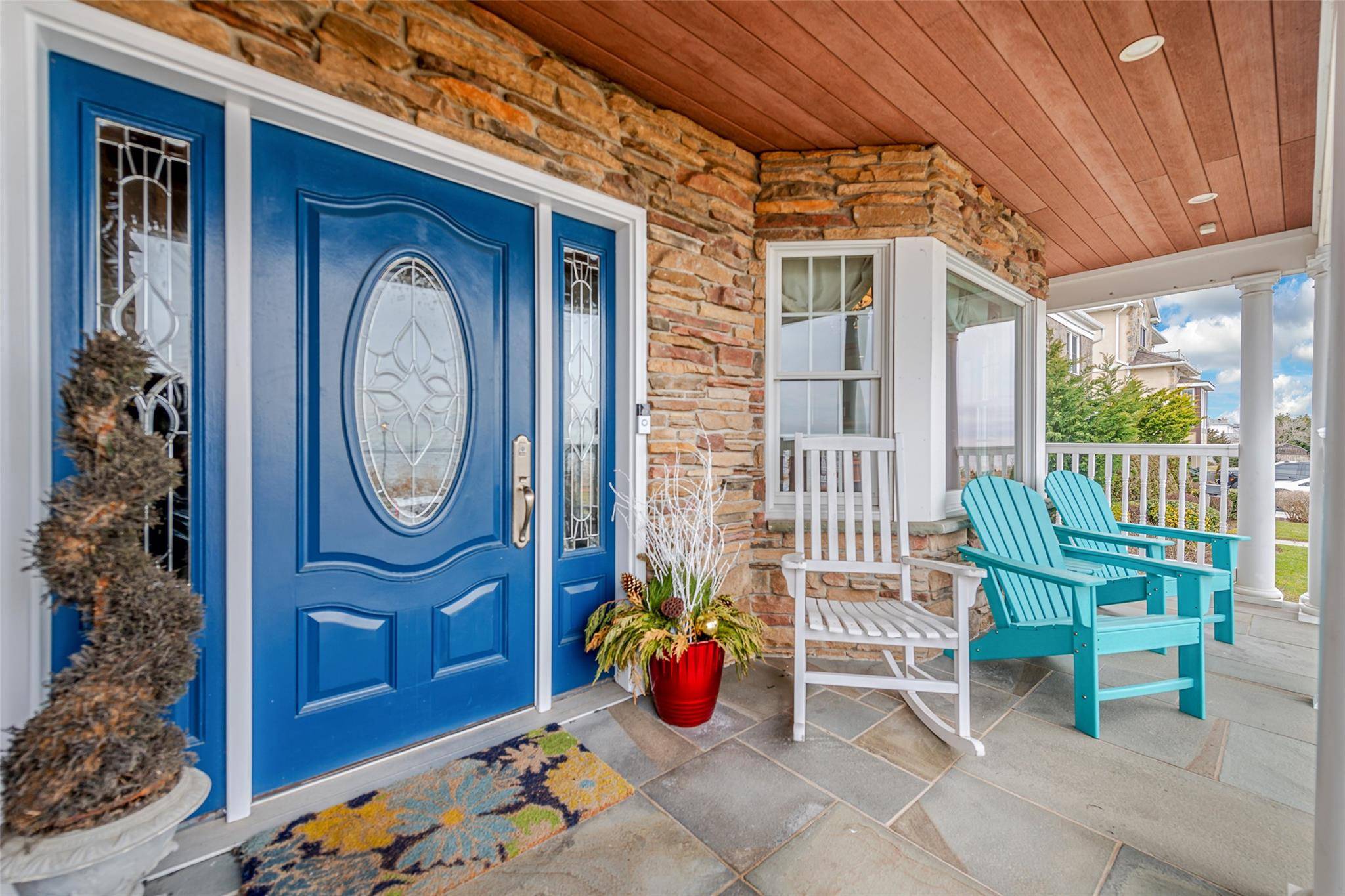 Long Beach, NY 11561,450 W Bay DR