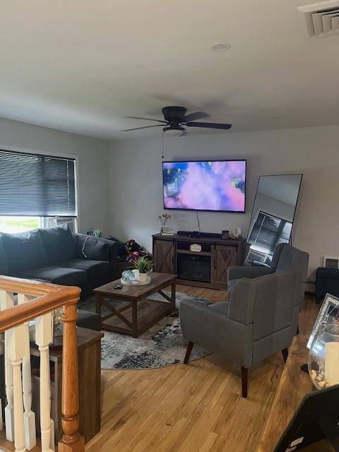 West Babylon, NY 11704,226 14th AVE