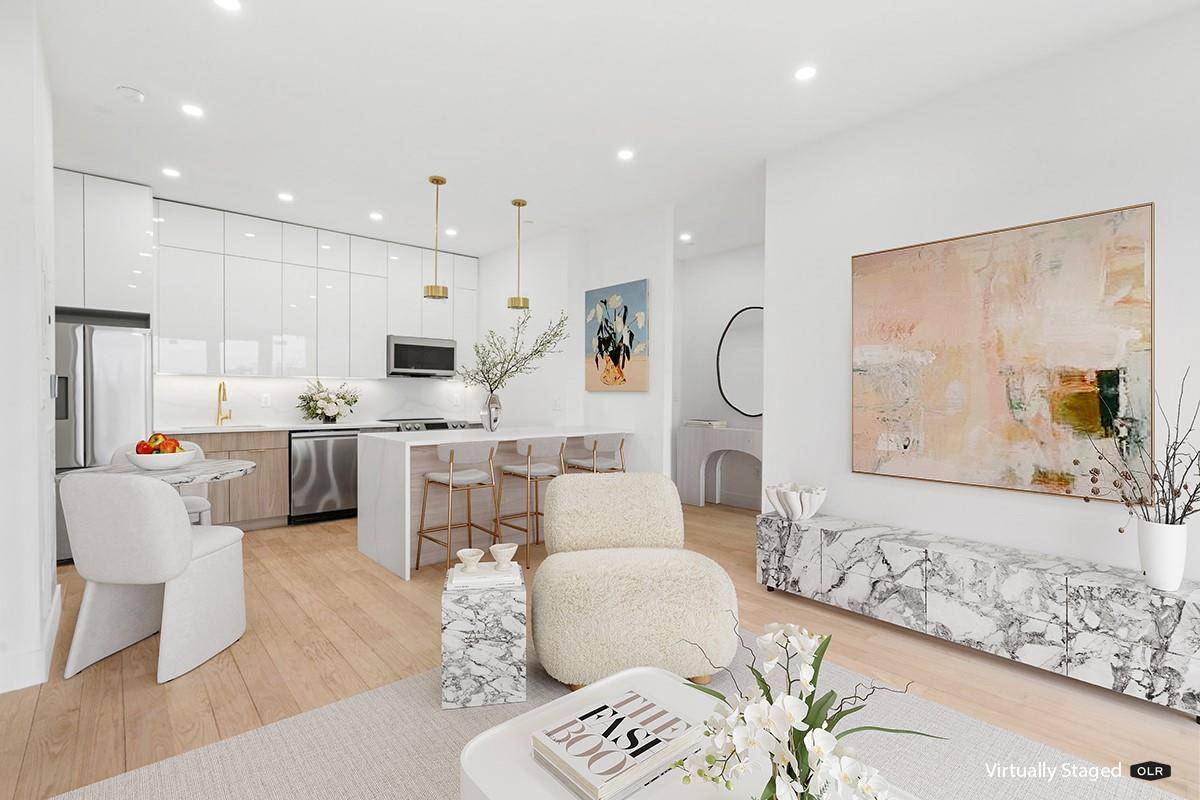 Woodside, NY 11377,45-29 47th ST #3A