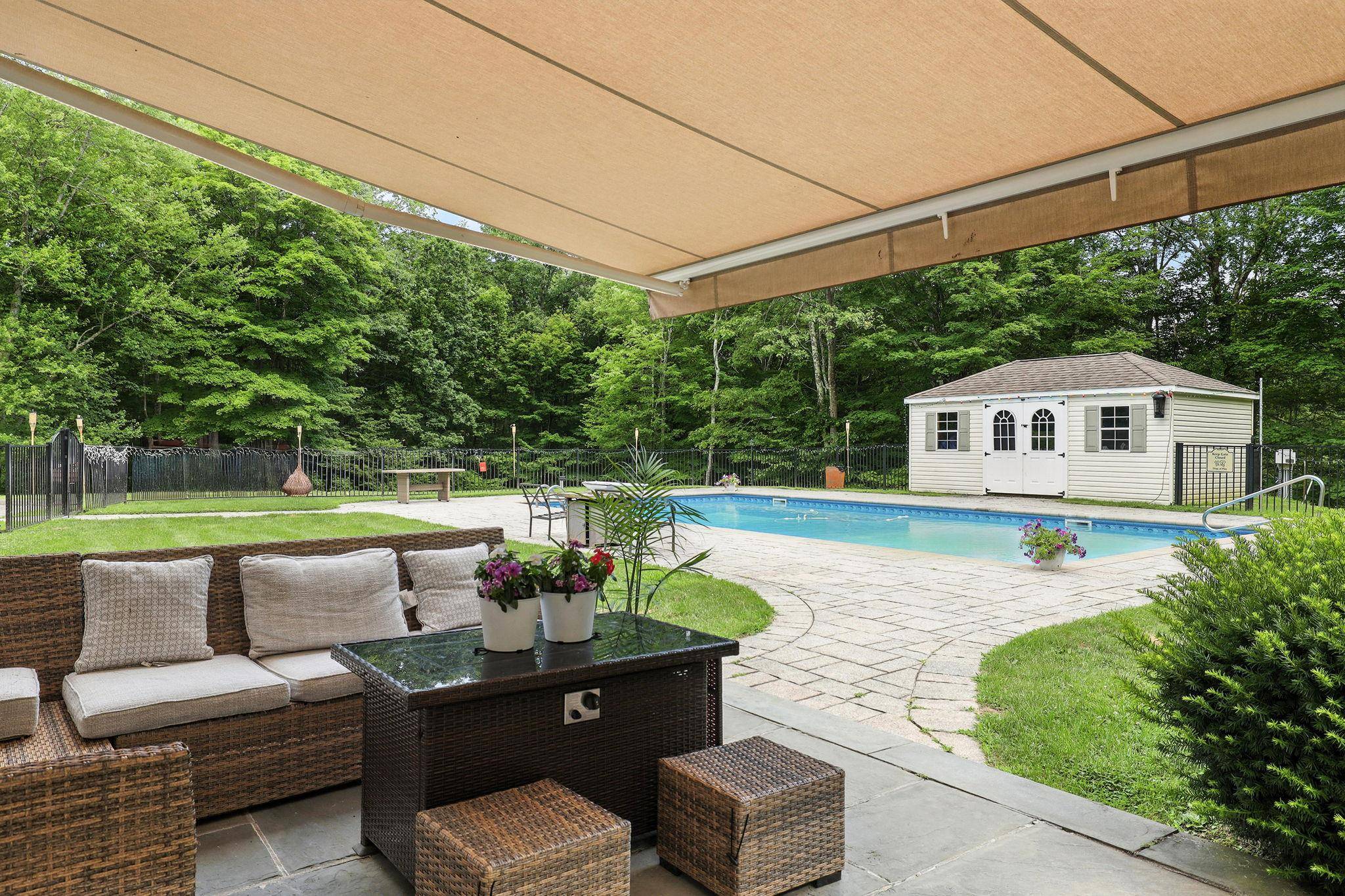 Putnam Valley, NY 10579,59 White Rock RD